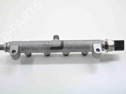 Used Injection rail PORSCHE CAYENNE (92A) 4.2 S Diesel (382 hp) 8828879