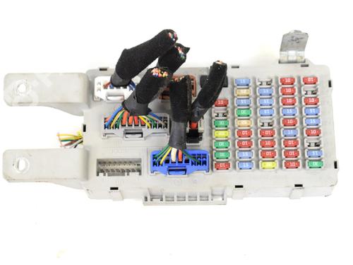 Used Fuse box HYUNDAI SANTA FÉ II (CM) 2.2 CRDi 4x4 (155 hp) 7486451