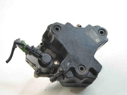 Bränslepump VOLVO V70 II (285) D5 (163 hp) 7490399