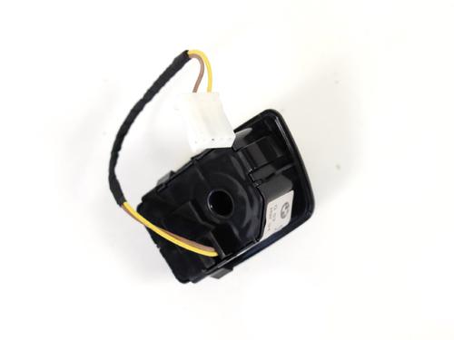 Switch BMW X1 (F48) sDrive 18 d | BP8860652I30 