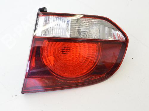 Used Third brake light Third brake light VW GOLF VI (5K1) 1.4 TSI (122 hp) 7496287 7496287