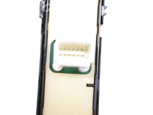 Right front window switch LAND ROVER RANGE ROVER IV (L405) 4.4 SDV8 4x4 | BP28079149I26 