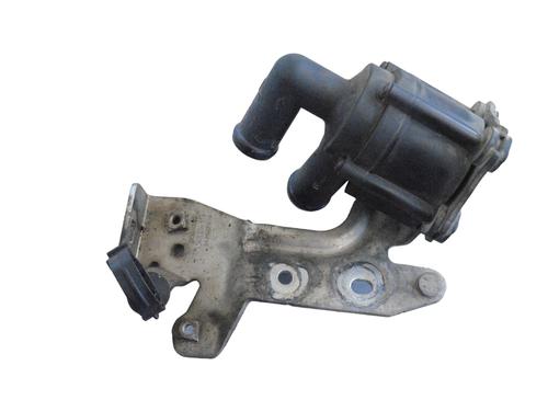 Used Auxiliary water pump VOLVO XC90 II (256) D5 AWD (224 hp) 18745852