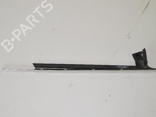 Used Door moulding trim MERCEDES-BENZ CLS (C219) CLS 320 CDI (219.322) (224 hp) 14813226