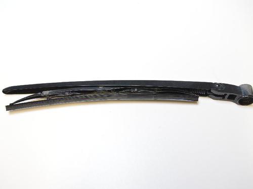 Rear windshield wiper arm LAND ROVER RANGE ROVER SPORT I (L320) 3.0 D 4x4 | BP14813651C144 