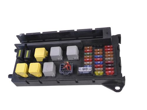 Used Fuse box Fuse box MERCEDES-BENZ SPRINTER 3-t Bus (B906) 213 CDI (906.711, 906.713) (129 hp) 10621863 10621863