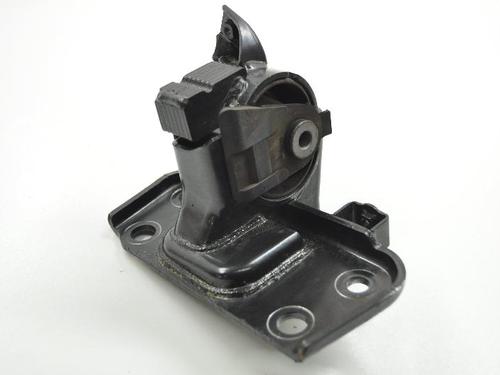 Used Engine mount TOYOTA AVENSIS Estate (_T27_) 2.2 D-4D (ADT271_, ADT271R) (150 hp) 8828778