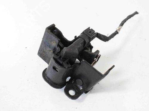 Used Hood lock MERCEDES-BENZ CLS (C219) CLS 320 CDI (219.322) (224 hp) 11830634
