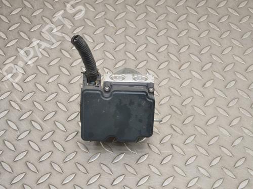 Used ABS pump NISSAN X-TRAIL III (T32_, T32R, T32RR) 1.6 dCi (T32) (130 hp) 13935872