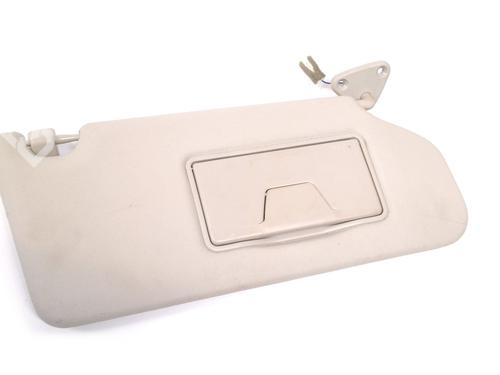Used Right sun visor MITSUBISHI OUTLANDER III (GG_W, GF_W, ZJ, ZL, ZK) 2.0 Hybrid 4WD (GG2W) (121 hp) 7503630