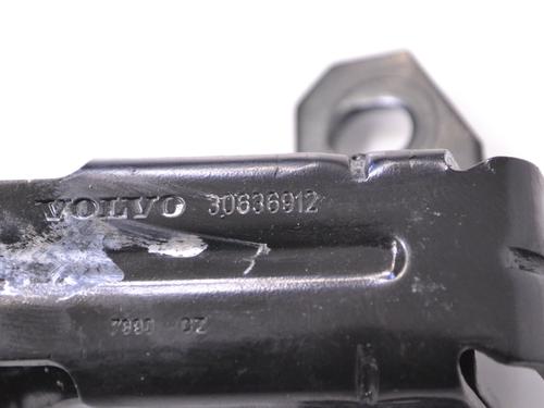 Hinge/Door check strap VOLVO XC90 I (275) D5 AWD | BP14773254C146