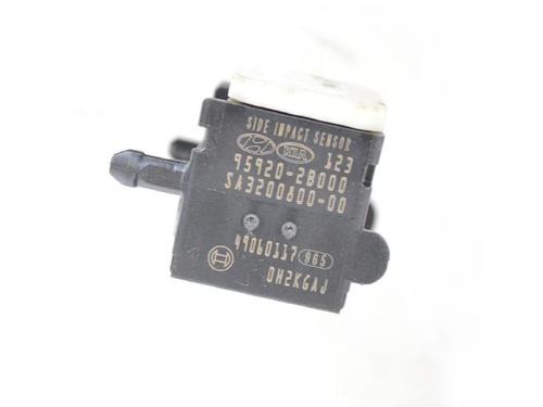 Electronic sensor HYUNDAI SANTA FÉ II (CM) 2.2 CRDi 4x4 | BP8869055M84 