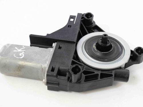 Used Left rear window motor JEEP GRAND CHEROKEE IV (WK, WK2) 3.0 CRD V6 4x4 (250 hp) 7484579