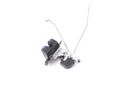 Tailgate lock HYUNDAI SANTA FÉ II (CM) 2.2 CRDi 4x4 | BP8860313C101 