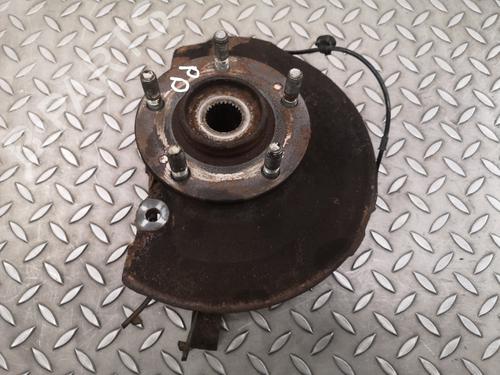 Used Right front steering knuckle MITSUBISHI OUTLANDER III (GG_W, GF_W, ZJ, ZL, ZK) 2.2 Di-D 4WD (GF6W) (150 hp) 18745818