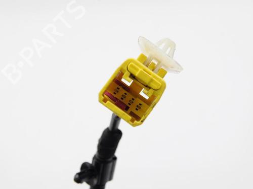 Boucle de ceinture de sécurité VW PHAETON (3D1, 3D2, 3D3, 3D4, 3D6, 3D7, 3D8, 3D9) 3.0 V6 TDI 4motion | BP14812183I32 