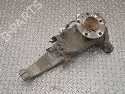 Used Left front steering knuckle BMW 5 (F10) 520 d (184 hp) 14805381