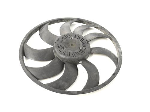 Used Radiator fan BMW 4 Coupe (F32, F82) 425 d (218 hp) 9229239