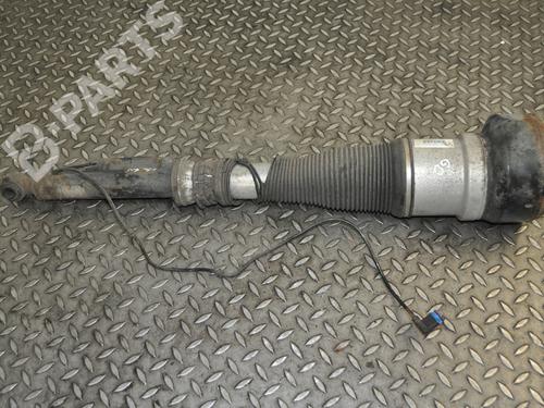 Used Left rear shock absorber MERCEDES-BENZ S-CLASS (W221, V221) S 500 (221.071, 221.171) (388 hp) 8863043
