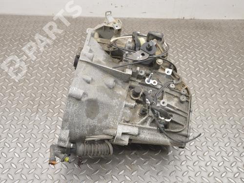 Used Gearbox PEUGEOT 3008 II SUV (MC_, MR_, MJ_, M4_) 1.6 BlueHDi 120 (120 hp) 12176164