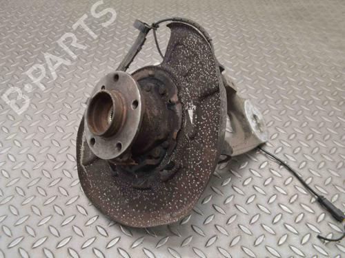 Used Right rear steering knuckle BMW X5 (F15, F85) xDrive 40 d (313 hp) 14797329