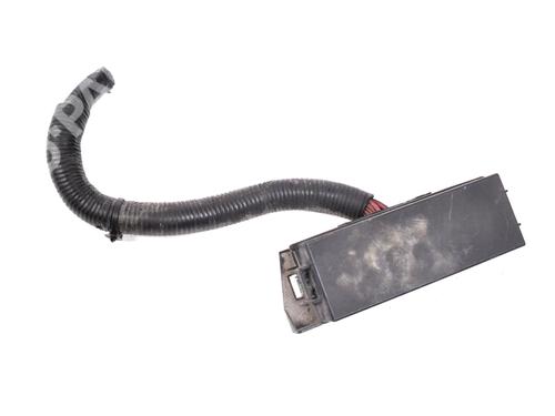 Used Fuse box TESLA MODEL S (5YJS) 85 (367 hp) 8350146