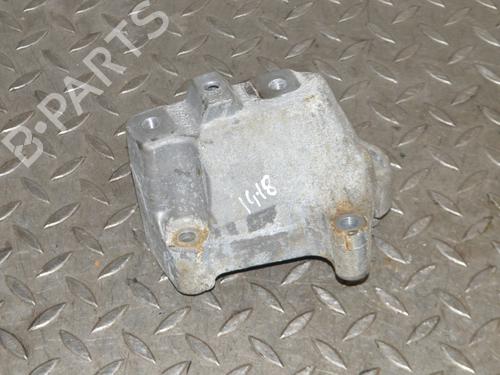 Used Support SEAT LEON (KL1, KLG) 1.5 TSI (131 hp) 14788091