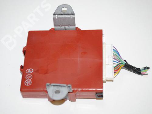 Used Electronic module LEXUS GS (_L1_) 450h (GWL10_, GWL10, GWL10R) (345 hp) 7752315