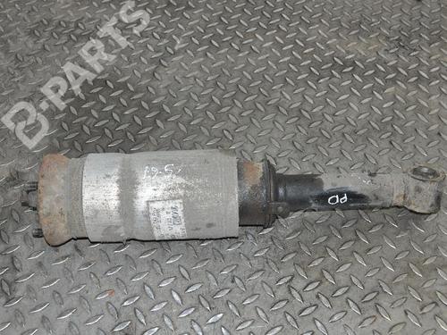 Used Right front shock absorber LAND ROVER RANGE ROVER SPORT I (L320) 3.6 D 4x4 (272 hp) 8858818