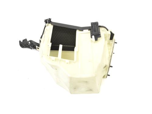 Fuse box MERCEDES-BENZ CLS (C218) CLS 350 CDI / d (218.323) | BP8001422E1 