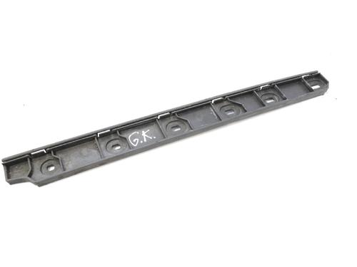 Used Rear bumper bracket MERCEDES-BENZ VIANO (W639) CDI 2.0 (639.711, 639.713, 639.811, 639.813, 639.815) (109 hp) 8860020