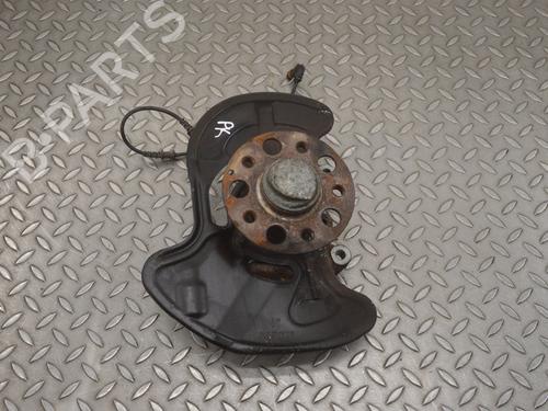 Used Left front steering knuckle MERCEDES-BENZ SLK (R172) 250 CDI / d (172.403) (204 hp) 16079232