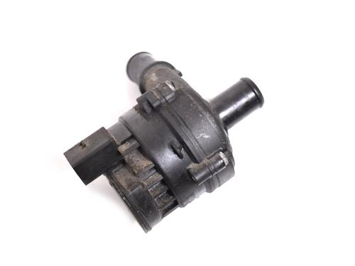 Used Auxiliary water pump INFINITI M (Y51) 30d (238 hp) 27822093