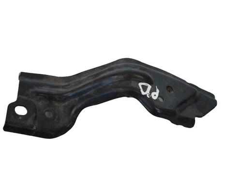 Used Front bumper bracket LEXUS NX (_Z1_) 300h AWD (AYZ15_) (155 hp) 17866547