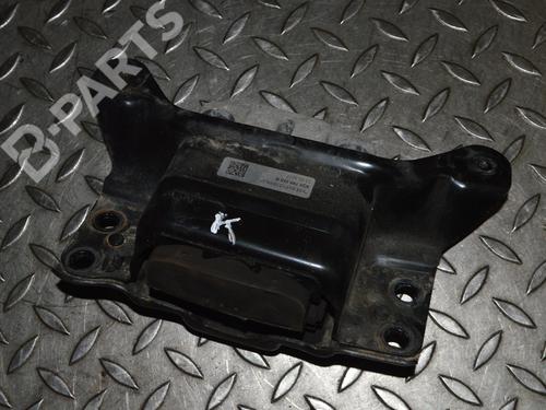 Puente delantero VW GOLF VII (5G1, BQ1, BE1, BE2) 1.0 TSI (86 hp) 5Q0199555R