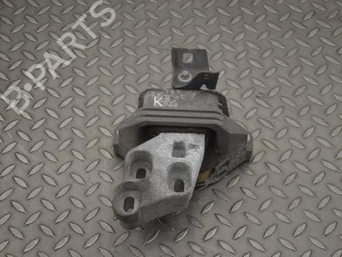 Used Engine mount MERCEDES-BENZ A-CLASS (W176) A 45 AMG 4-matic (176.052) (360 hp) 16021782
