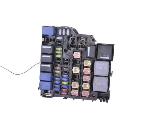 Used Fuse box Fuse box FORD FIESTA VI (CB1, CCN) 1.0 EcoBoost (100 hp) 10533834 10533834