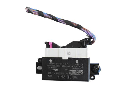 Used Electronic module VW GOLF VII (5G1, BQ1, BE1, BE2) 2.0 GTD (184 hp) 15911009