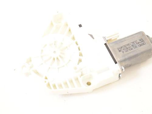 Used Right front window motor AUDI Q5 (8RB) 2.0 TFSI quattro (211 hp) 8858500