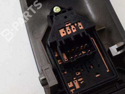 Right front window switch HYUNDAI SANTA FÉ II (CM) 2.2 CRDi GLS 4x4 | BP7489305I26 