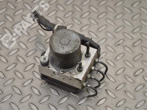 Used ABS pump SUBARU FORESTER (SH_) 2.0 D AWD (SHH, SHD, SHN) (147 hp) 11043025