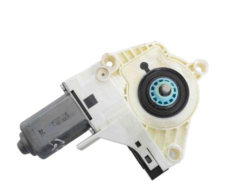 Used Right rear window motor LAND ROVER DISCOVERY IV (L319) 3.0 TD 4x4 (249 hp) 13395873