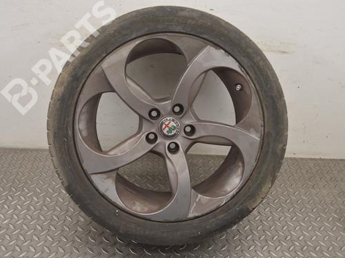 Used Rim Rim ALFA ROMEO GIULIA (952_) 2.0 (952ACA25) (280 hp) 10869381 10869381