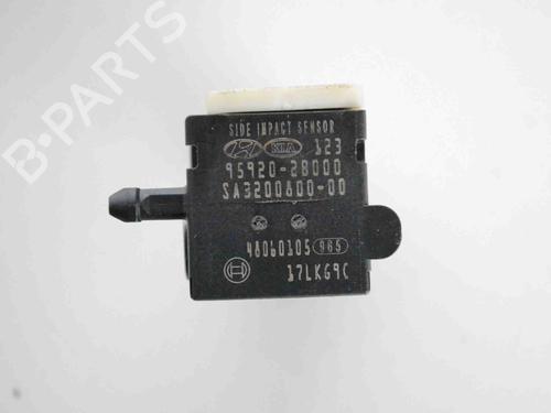 Elektronisk sensor HYUNDAI SANTA FÉ II (CM) 2.2 CRDi 4x4 (139 hp) 8828661
