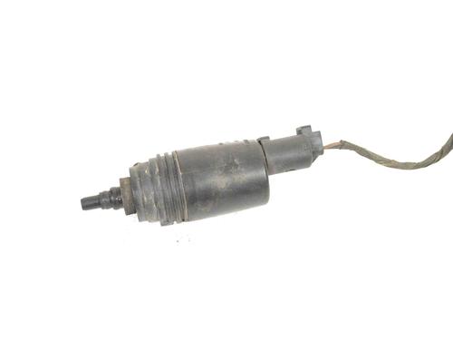 Pompe de lave-glace BMW 5 Touring (E61) 530 d (235 hp) 14774184