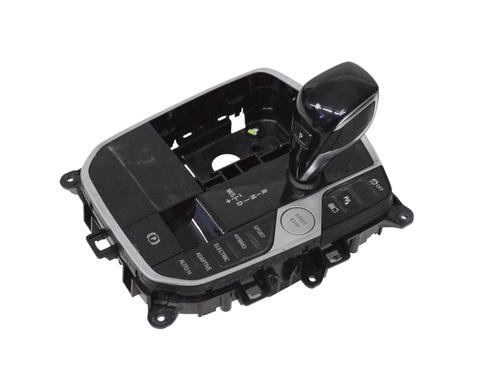 Used Gear lever BMW 3 Touring (G21, G81) 330 e Plug-in-Hybrid (292 hp) 27823650