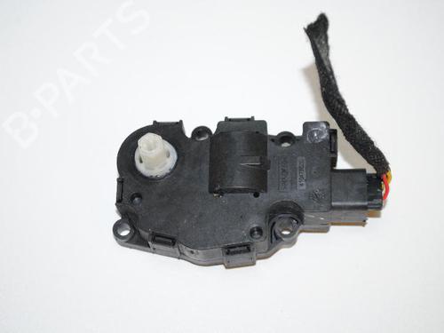 Elektronische module BMW 5 (F10) 530 i (272 hp) 14811550