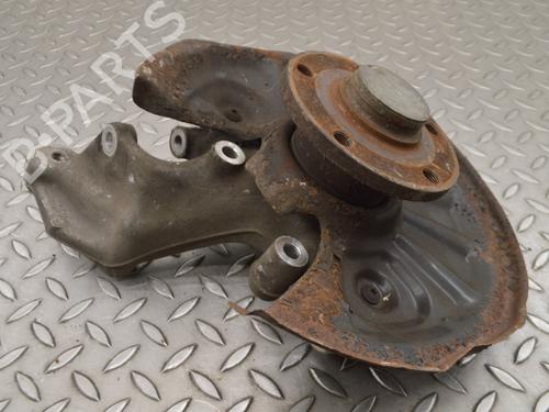 Right rear steering knuckle MERCEDES-BENZ C-CLASS (W204) C 200 CDI (204.001) | BP14796746M28 