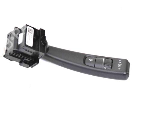 Licht + Raw Schakelaar VOLVO V70 III (135) 2.0 D (136 hp) 7749884