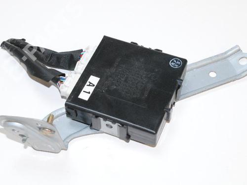 Used Electronic module LEXUS RX (_U3_) 300 (MCU35_, MCU35R) (204 hp) 7752725